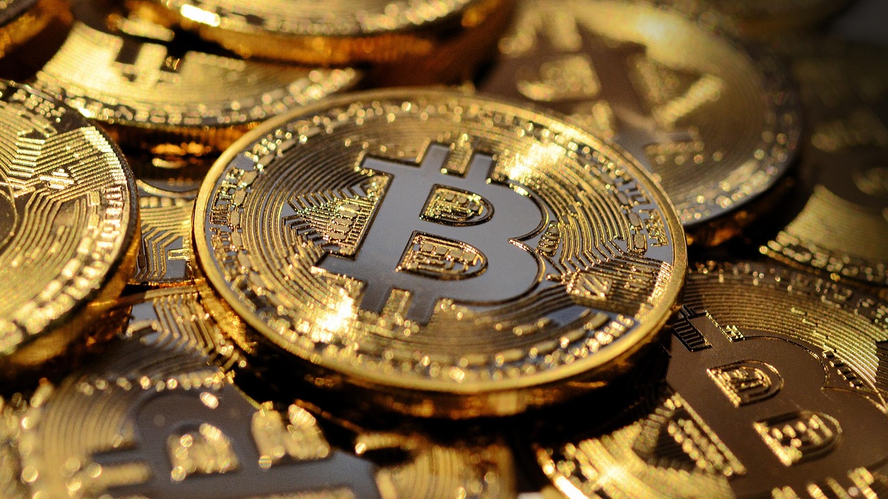 普京宣布俄乌战争复活节停火30小时！比特币涨破8.5万美元